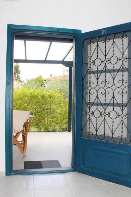 Olive House Apartment Elia Nikitis Ngoại thất bức ảnh